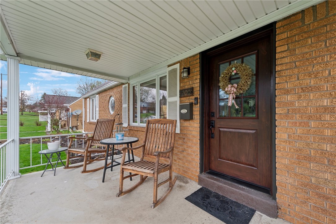 200 College Park Dr