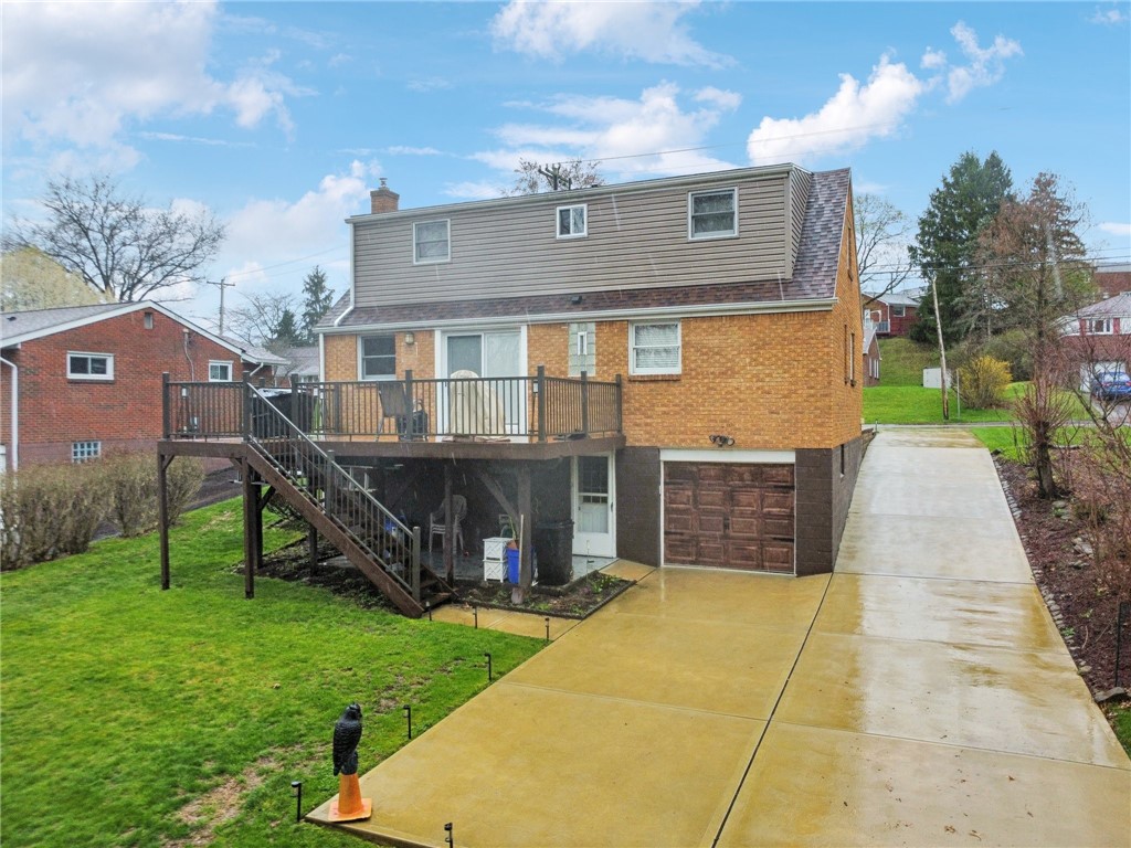 200 College Park Dr