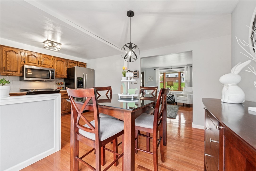 200 College Park Dr