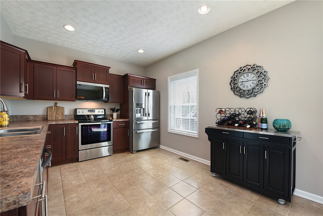 703 Freedom Dr