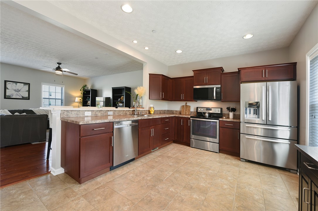 703 Freedom Dr