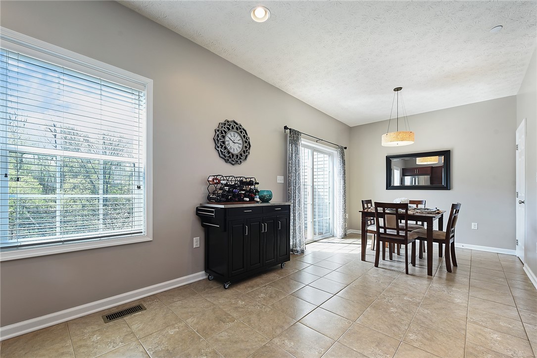 703 Freedom Dr