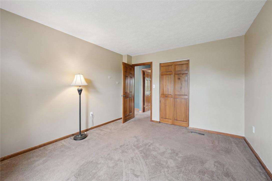 5020 Meadow Crest Drive