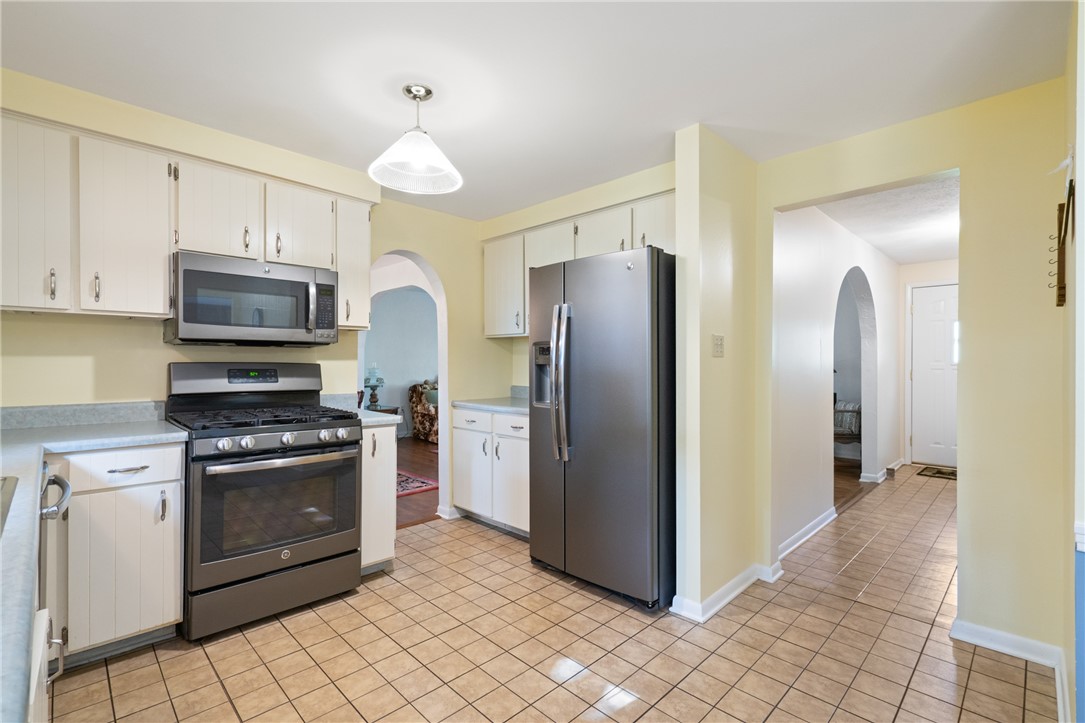 152 N. Jamestown Road