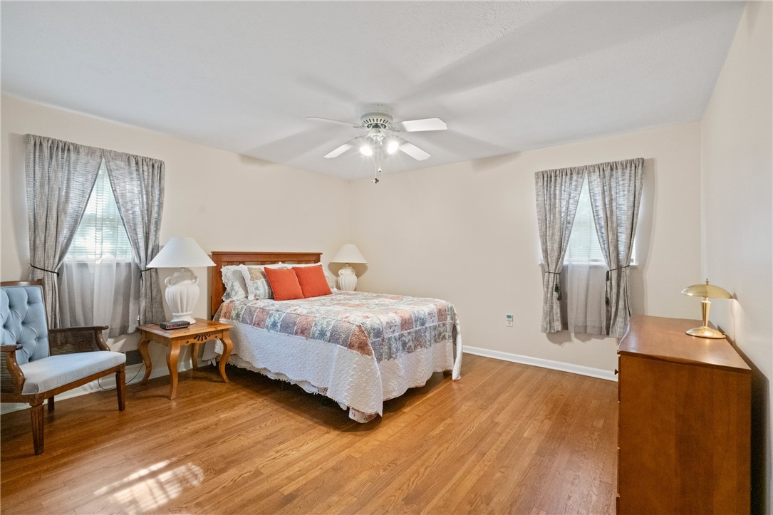 152 N. Jamestown Road