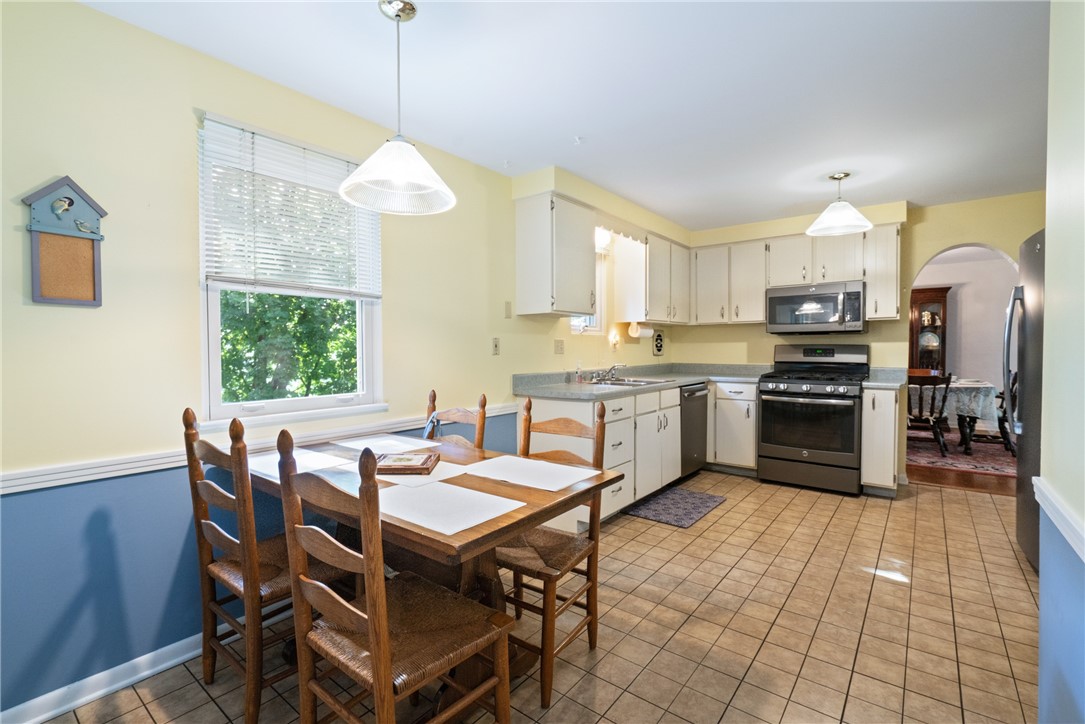 152 N. Jamestown Road