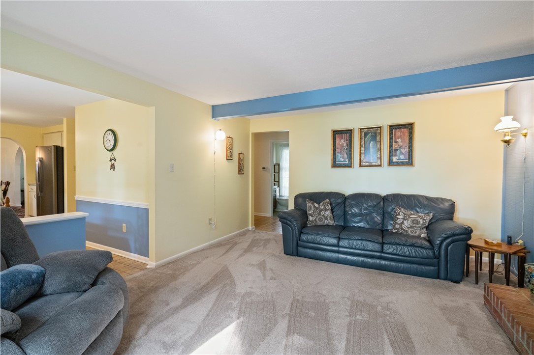 152 N. Jamestown Road