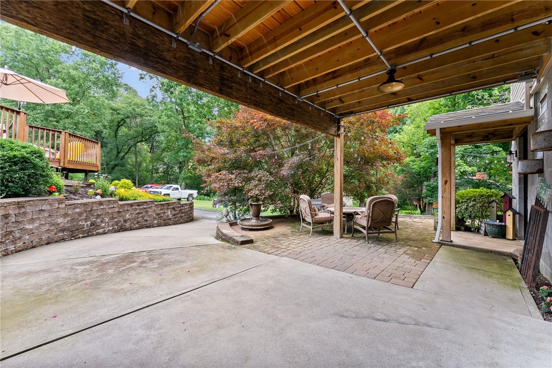 210 Martha Ave