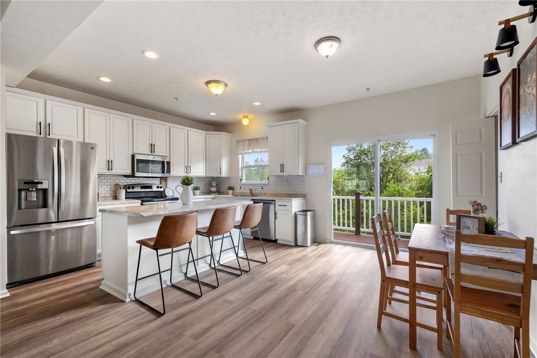 1503 Canterbury Dr