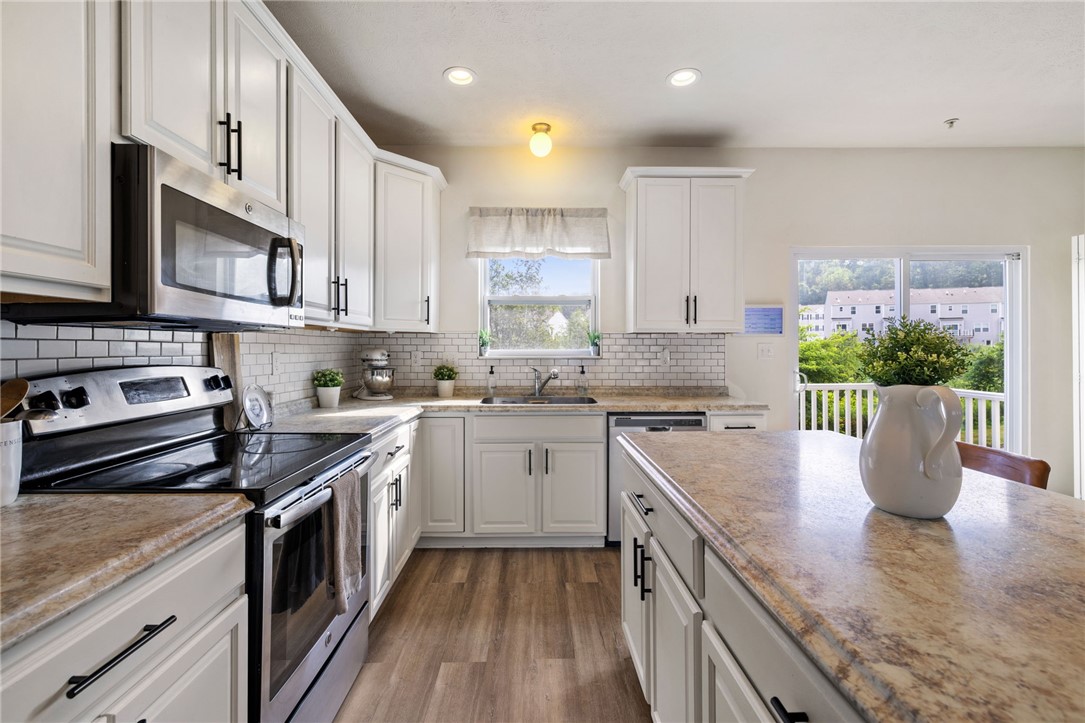 1503 Canterbury Dr