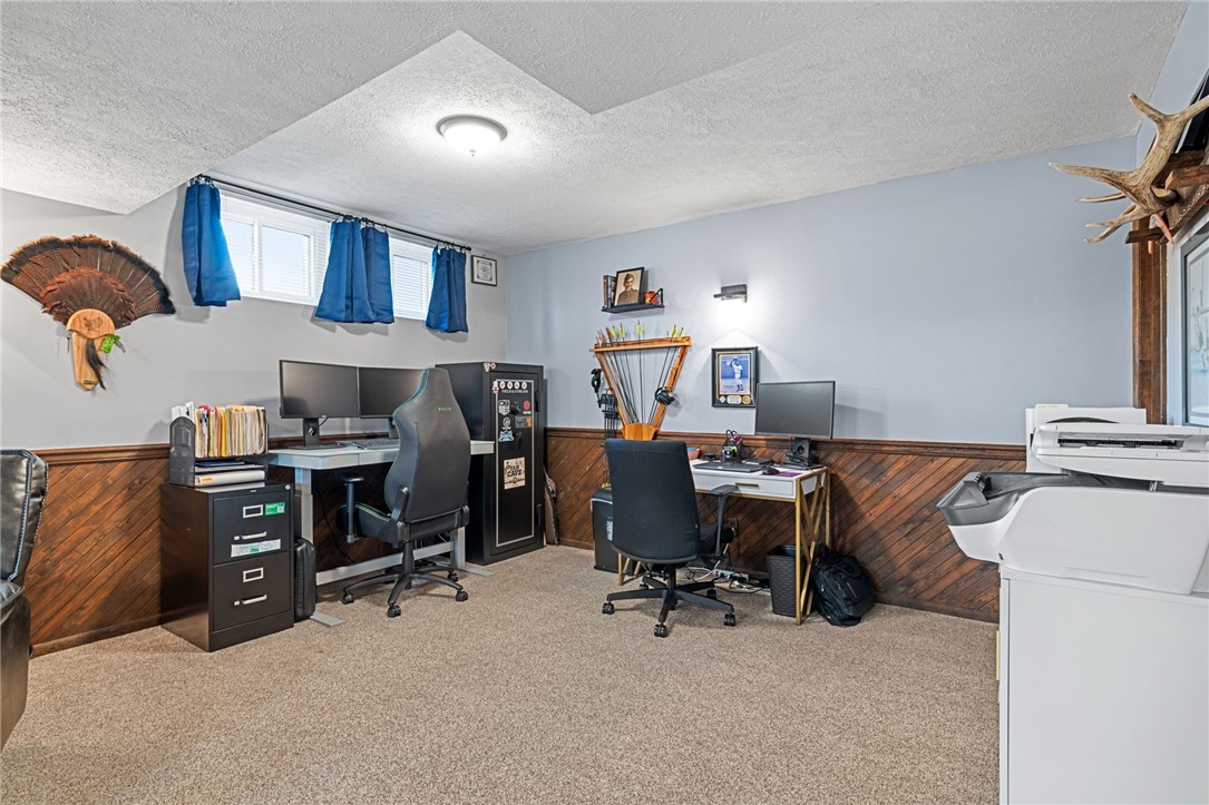 75 Fawnvue Drive