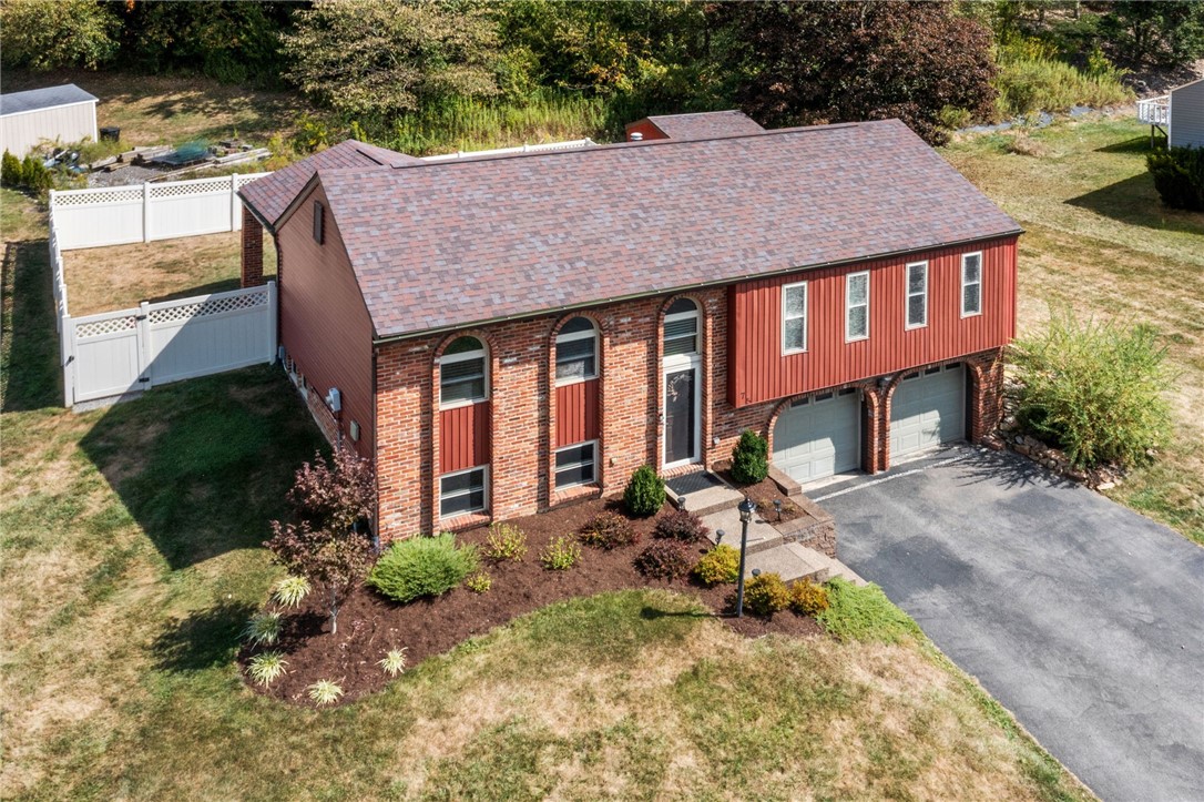 75 Fawnvue Drive