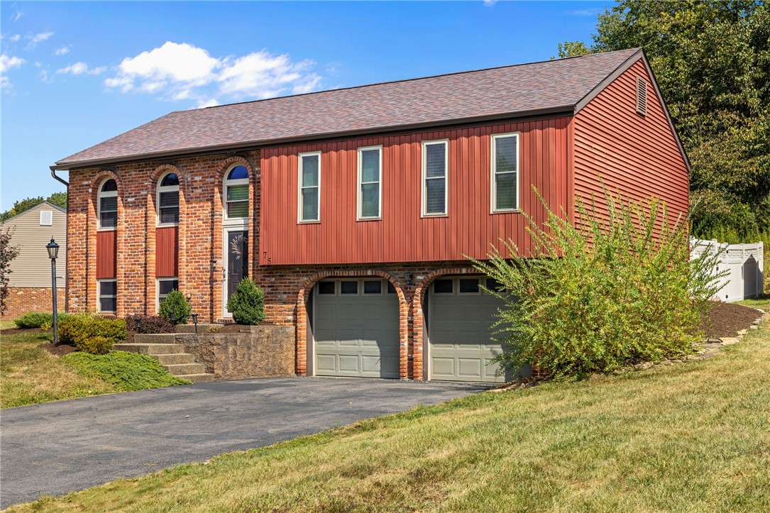 75 Fawnvue Drive