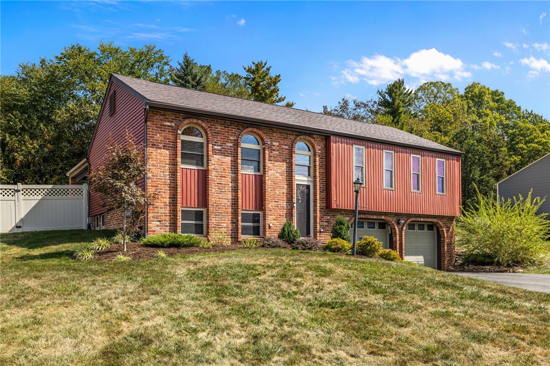 75 Fawnvue Drive