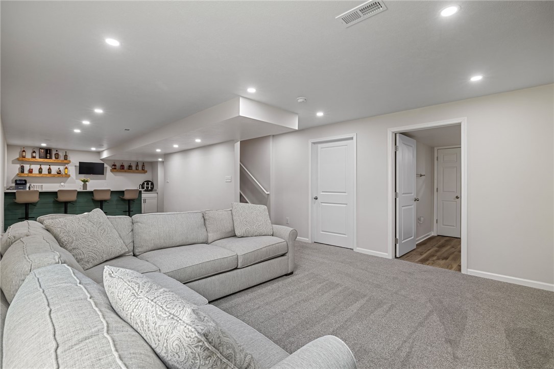 125 Alta Vista Dr