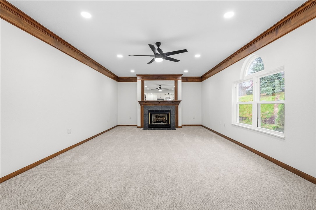 449 Shelbourne Dr