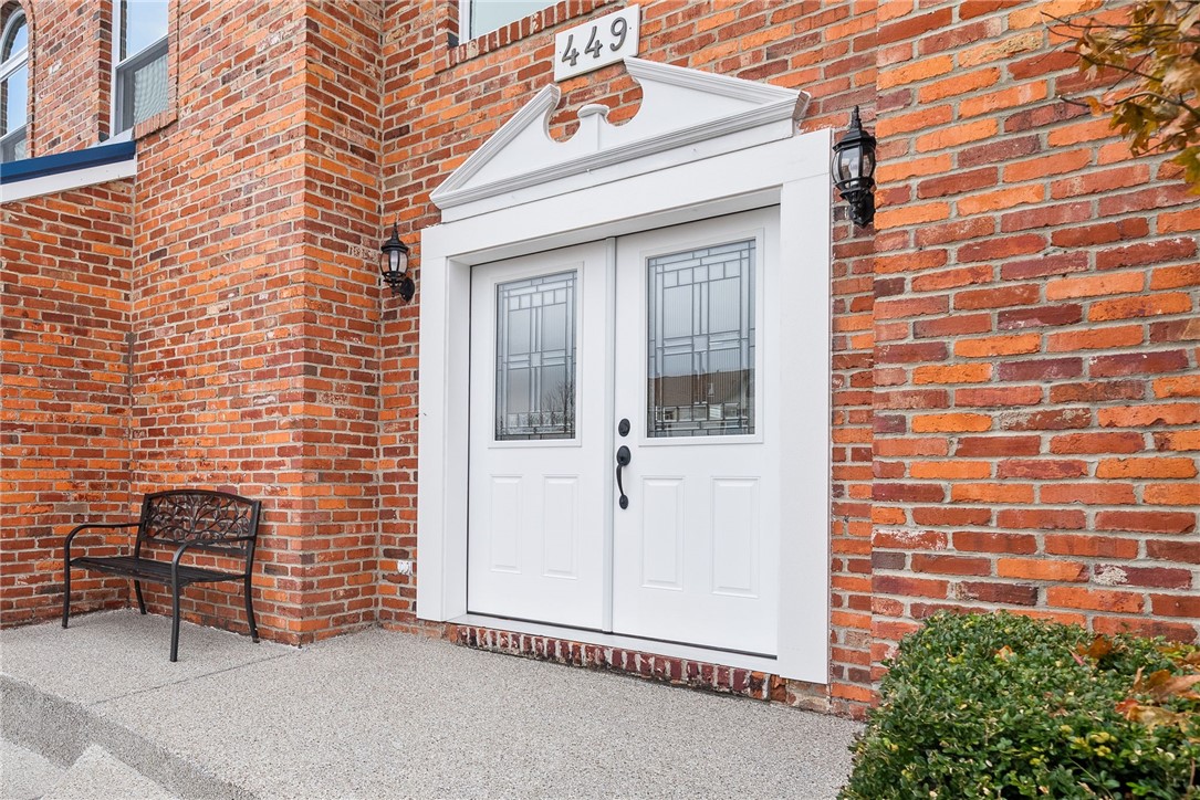 449 Shelbourne Dr