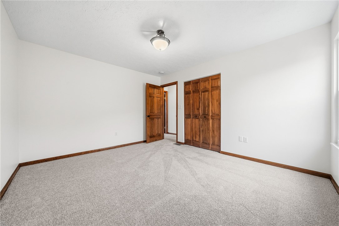 449 Shelbourne Dr