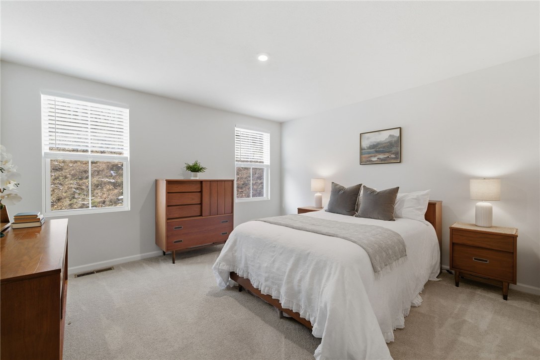 135 Alta Vista Dr