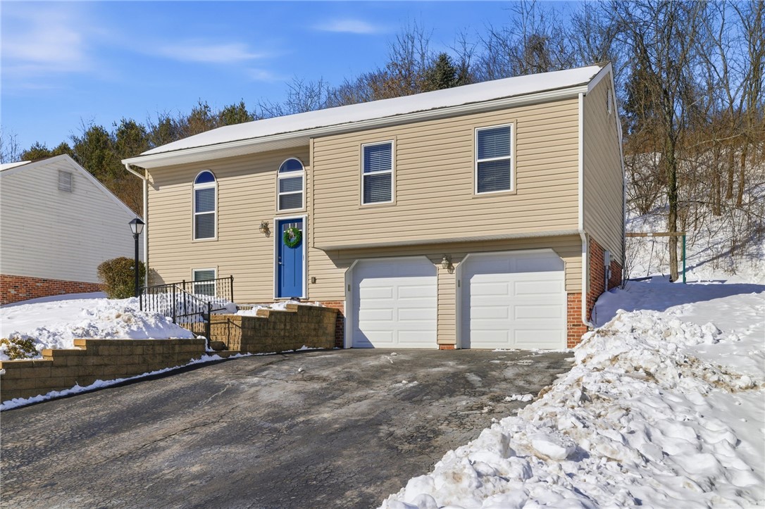 511 Cresthaven Dr