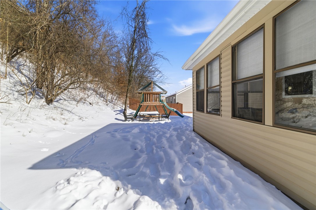 511 Cresthaven Dr