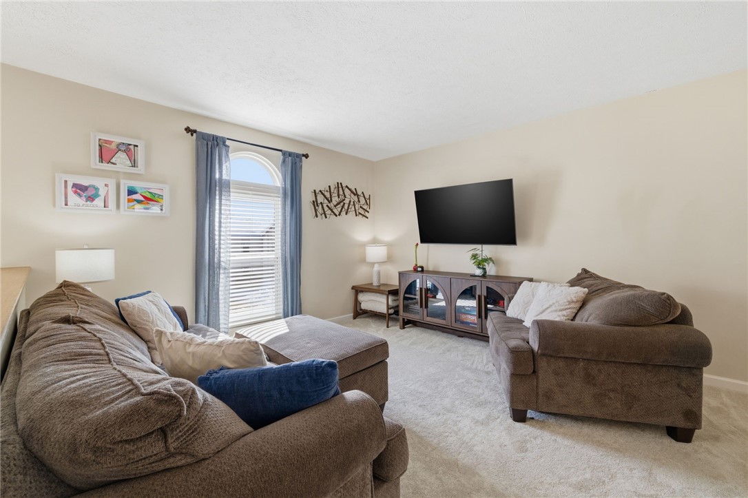 511 Cresthaven Dr