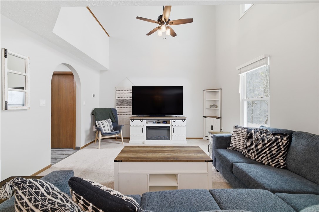 1703 Timberglen Dr