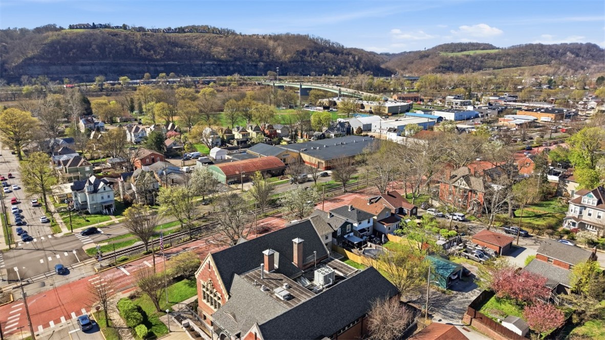 710 Allegheny River Blvd