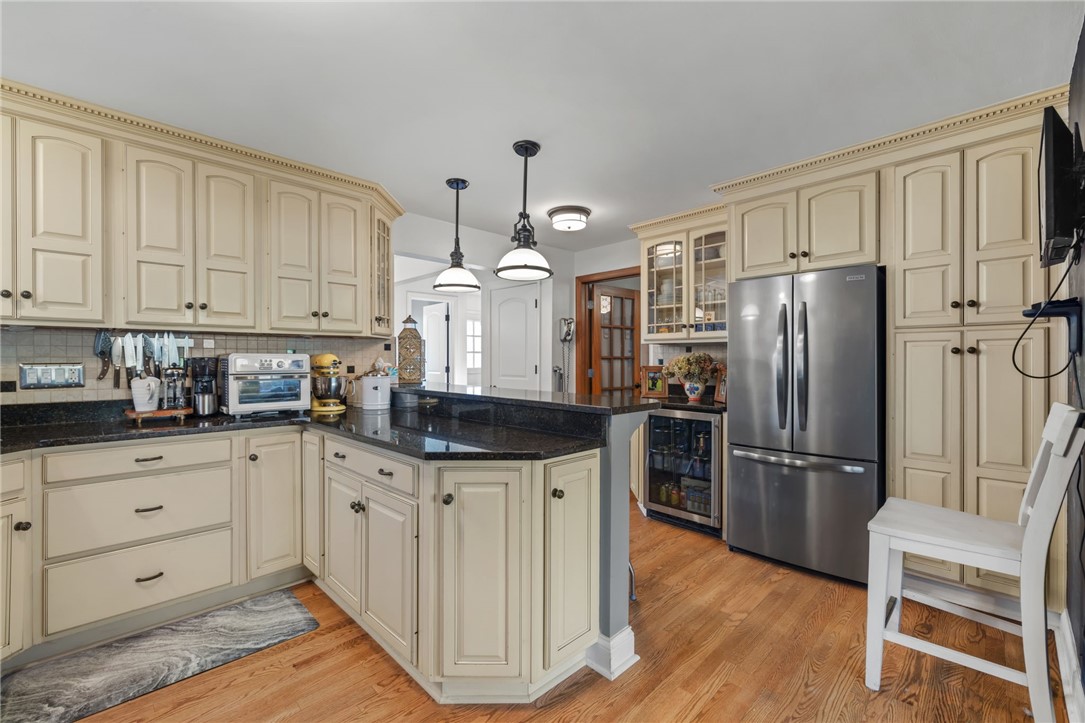 112 Eton Dr