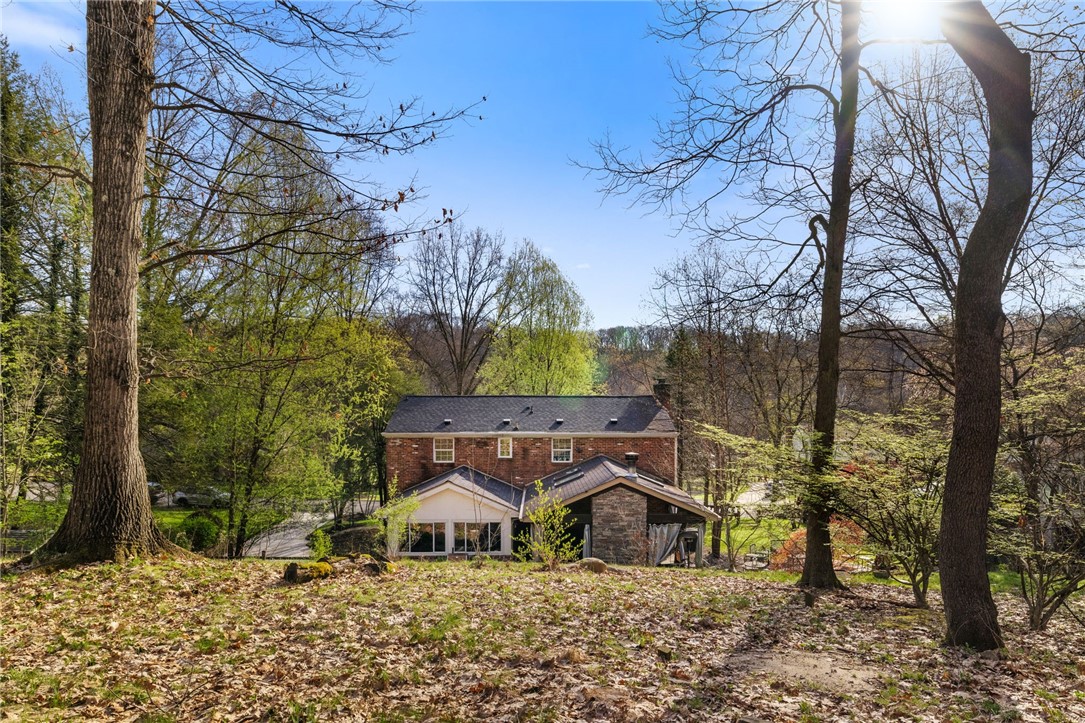 112 Eton Dr