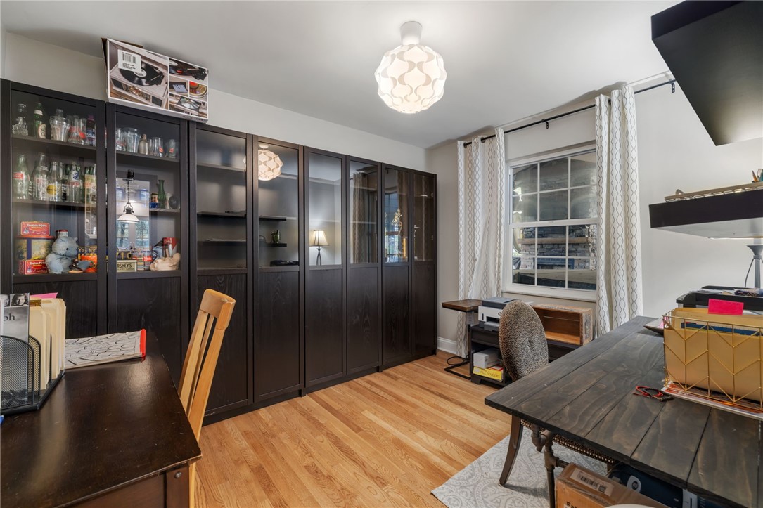 112 Eton Dr