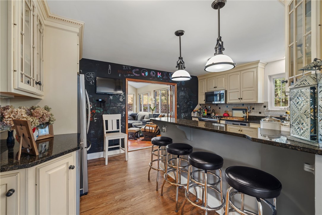 112 Eton Dr