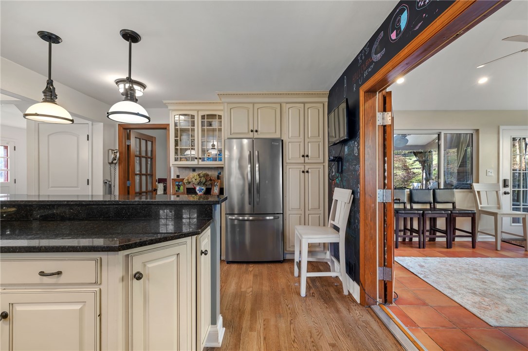 112 Eton Dr