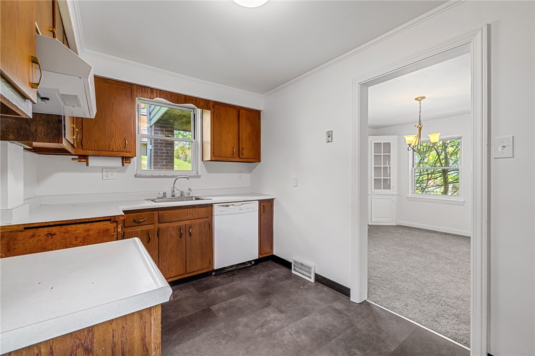 3809 Greensburg Pike