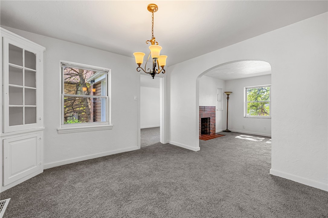 3809 Greensburg Pike