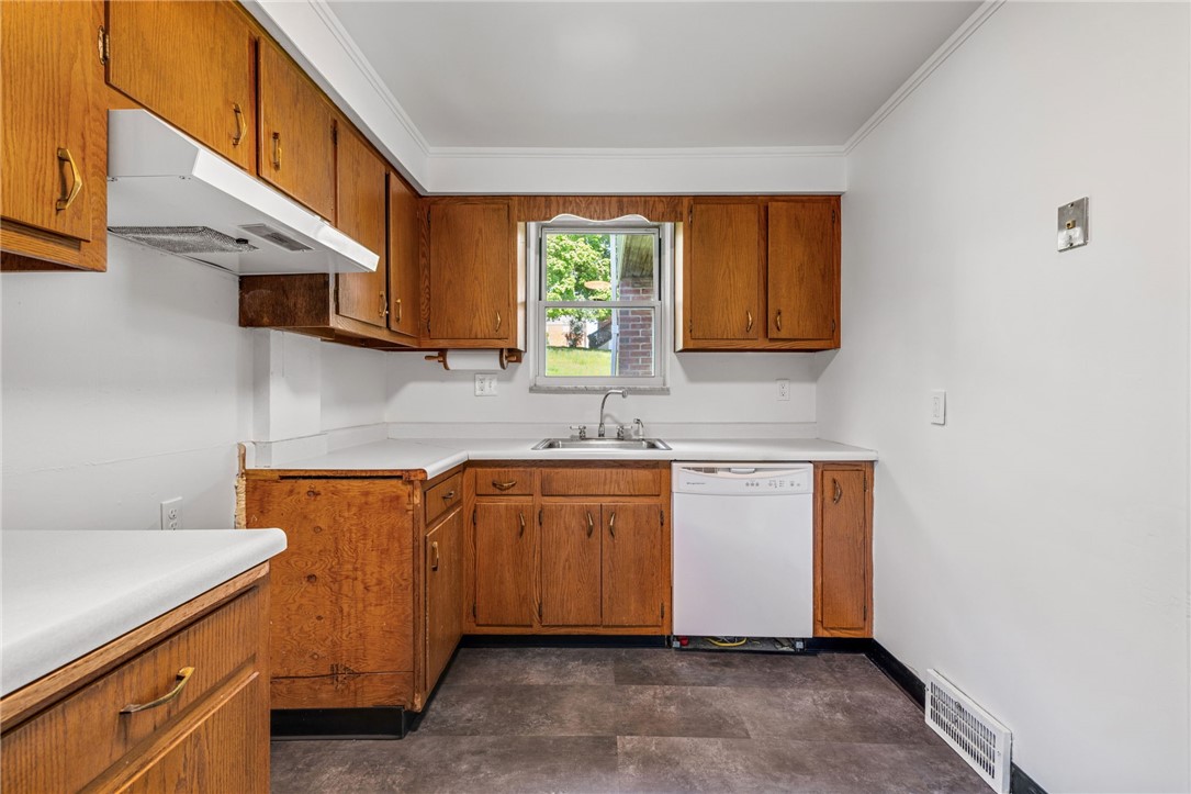 3809 Greensburg Pike