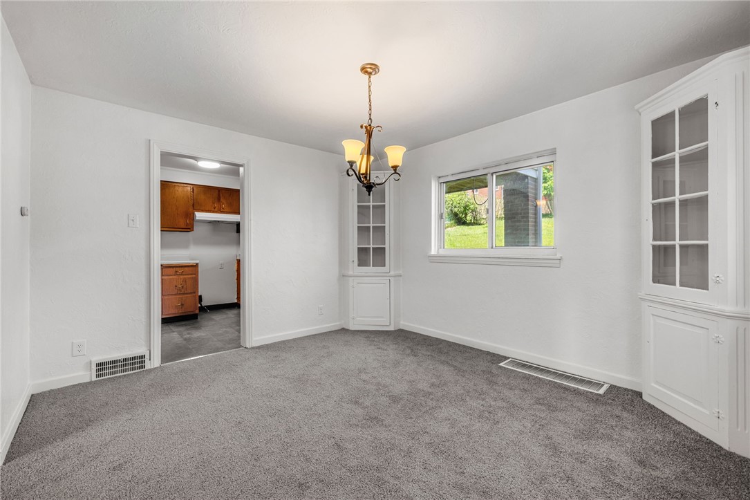 3809 Greensburg Pike