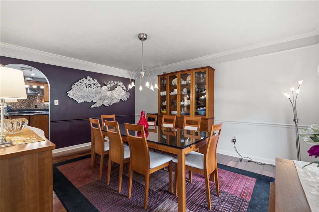 442 Shelbourne Dr