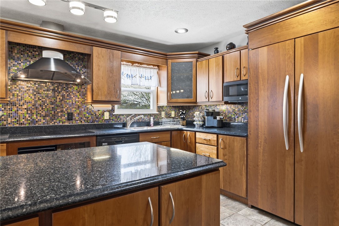 442 Shelbourne Dr
