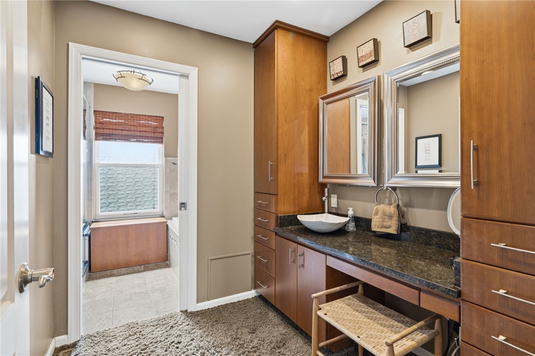 442 Shelbourne Dr