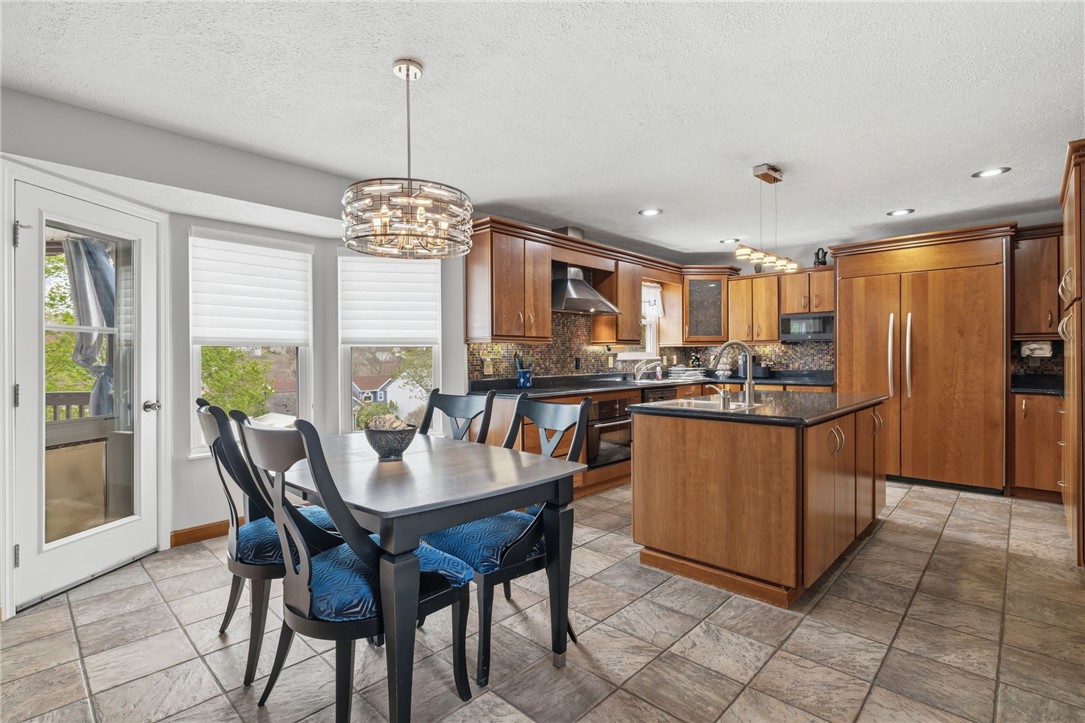 442 Shelbourne Dr