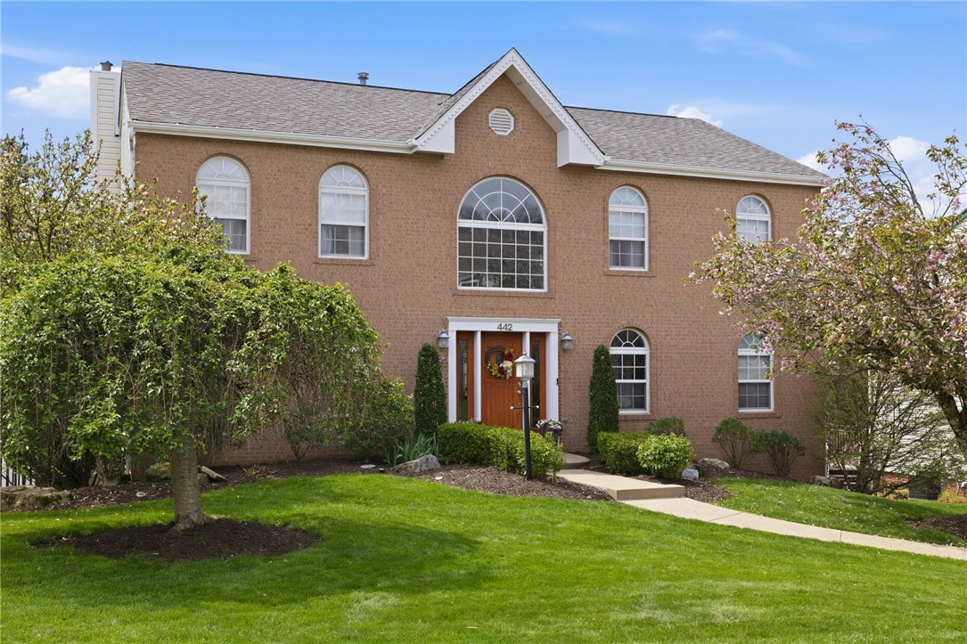 442 Shelbourne Dr