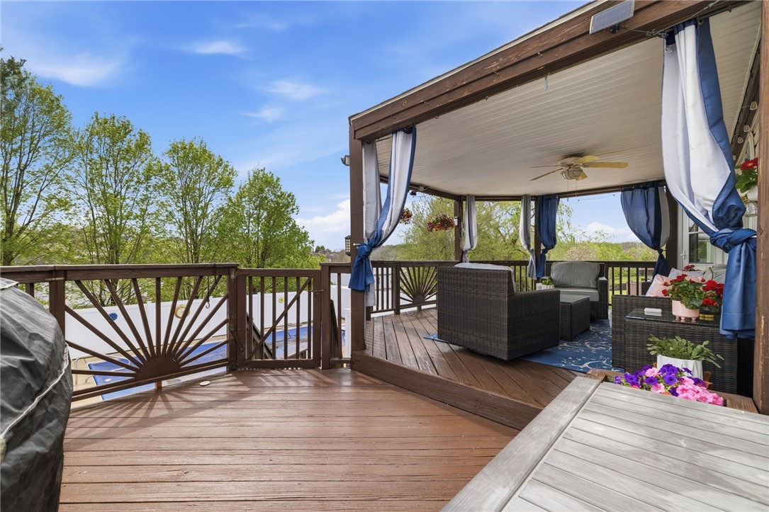 442 Shelbourne Dr