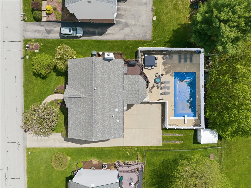 442 Shelbourne Dr