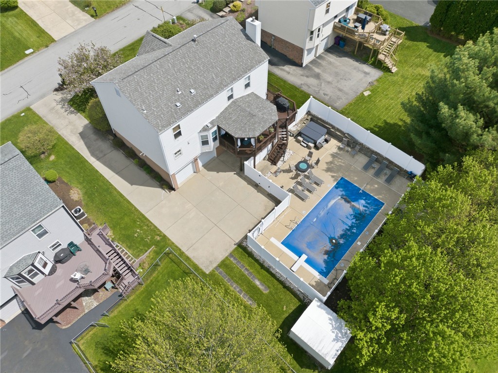 442 Shelbourne Dr