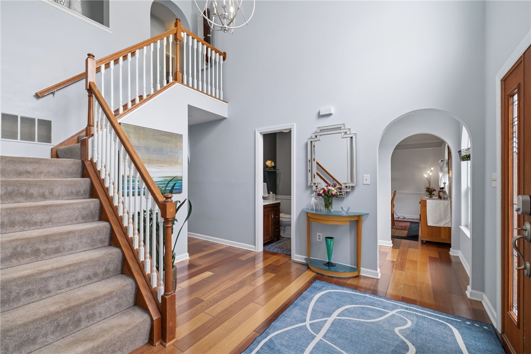 442 Shelbourne Dr