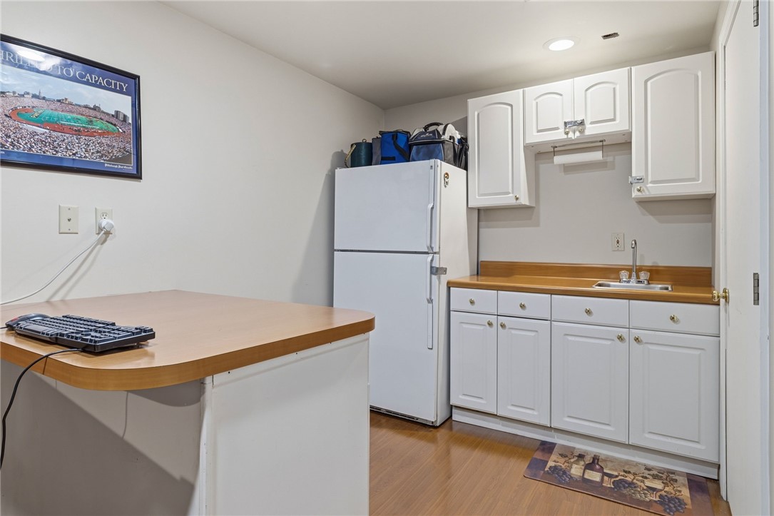 442 Shelbourne Dr