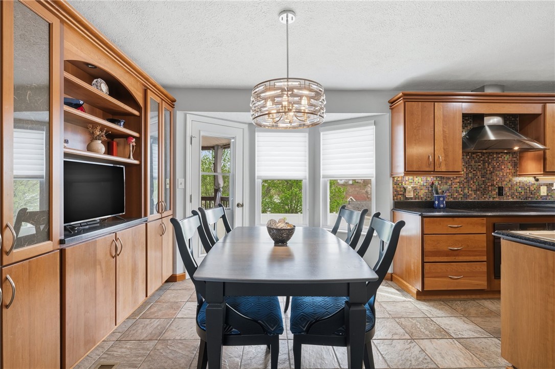 442 Shelbourne Dr
