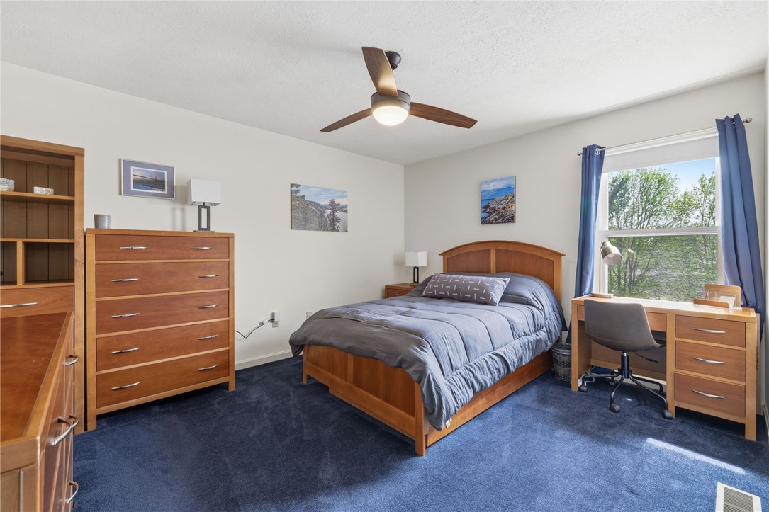 442 Shelbourne Dr