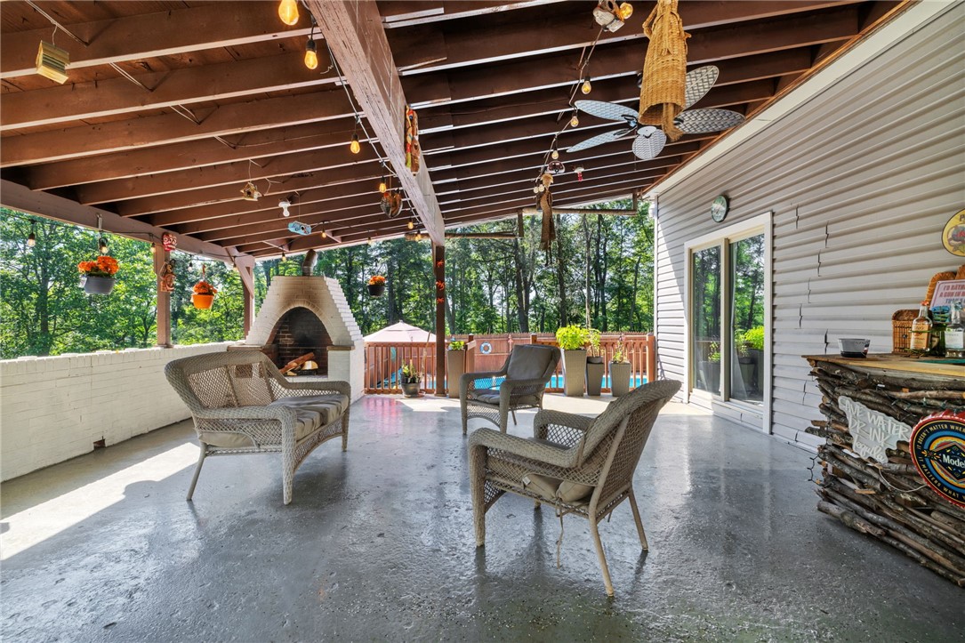 112 Wagon Wheel Ln